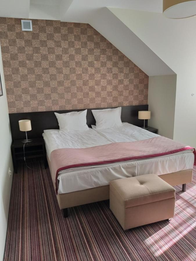 Hotel Weranda Łopuszno Jedle  Bagian luar foto